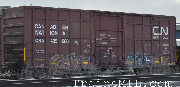 Car/wagon CNA405686 right side / coté droit